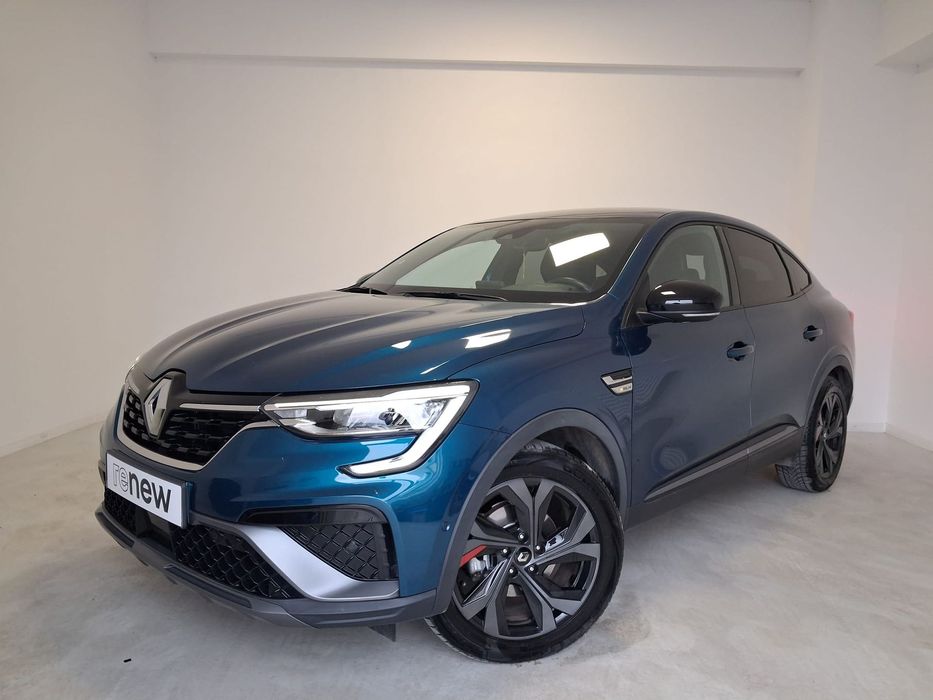 Renault Arkana Arkana Hibrid 1.6 145 cp unic proprietar RS