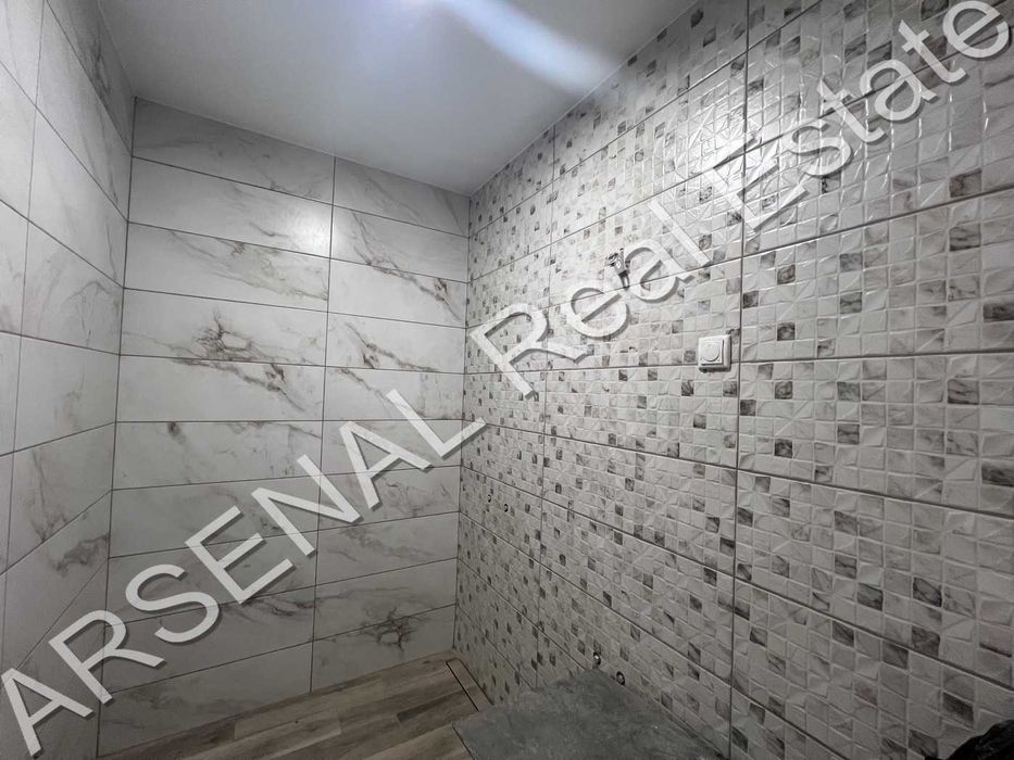 Продаваме четиристаен апартамент, Надежда 1