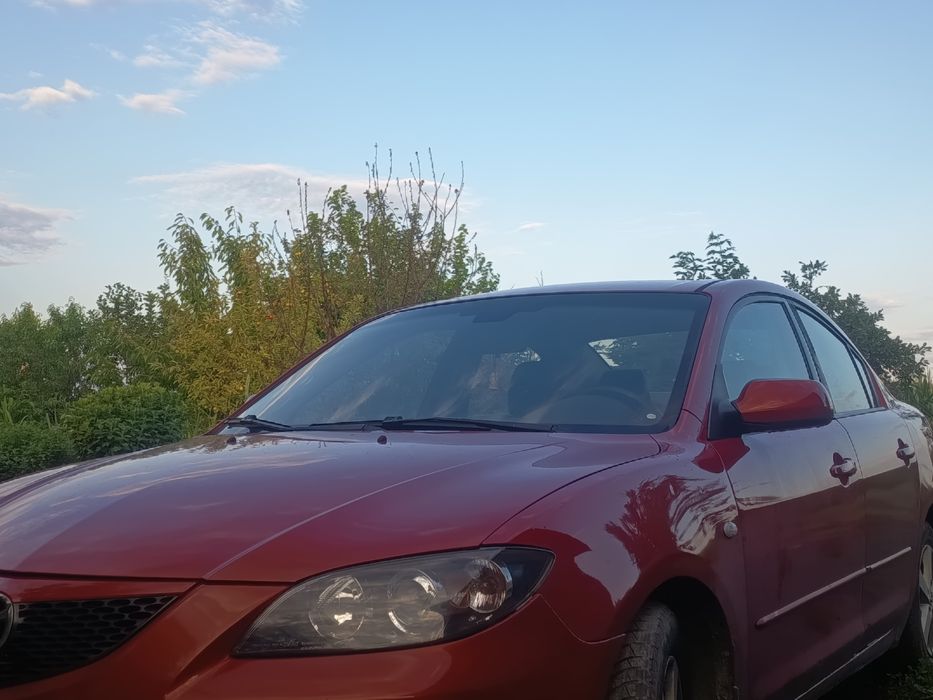 Vând Mazda3 anul 2005 1.6 diesel