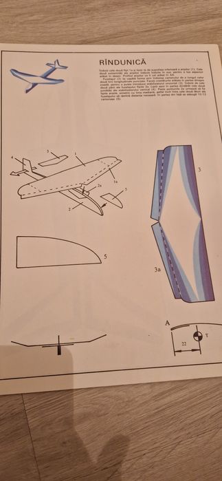 Planoare in zbor de randunica