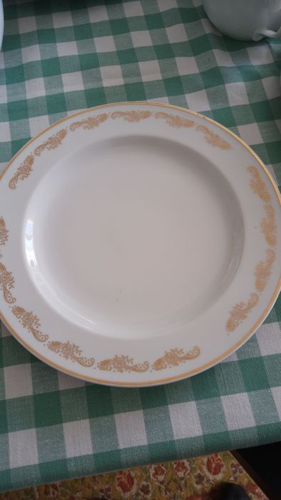 Set serviciu de masă 12 persoane - porțelan