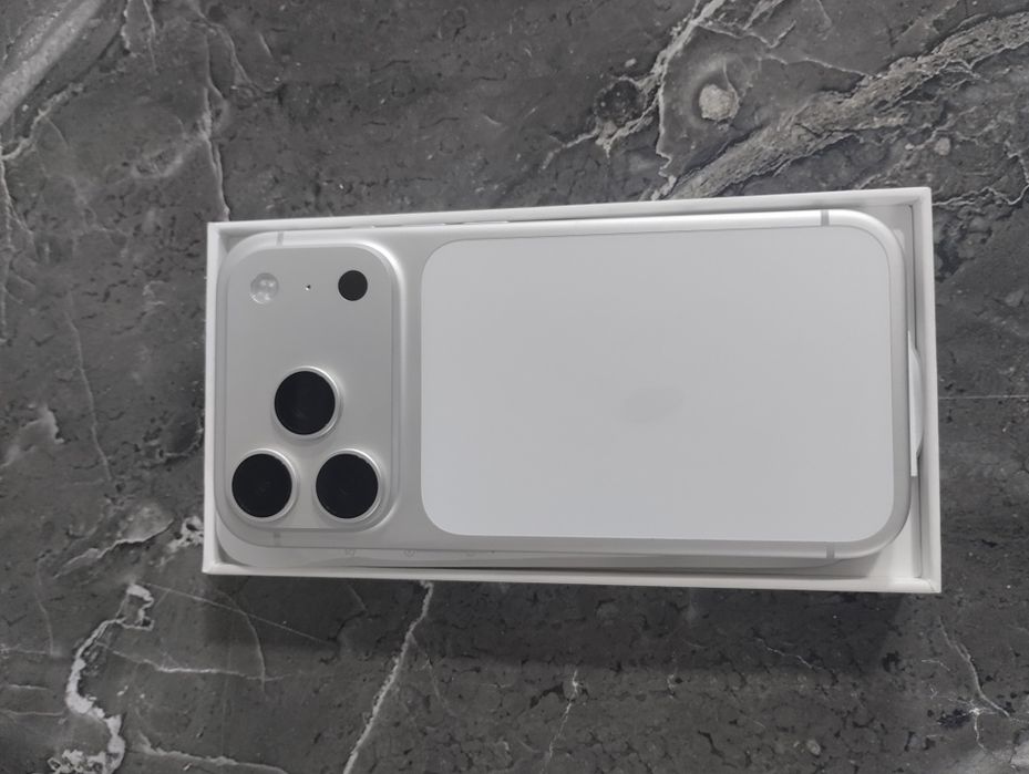 Apple iPhone 17 Pro 256gb(г.Ушарал,ул.Конаева 63)лот 110/6698