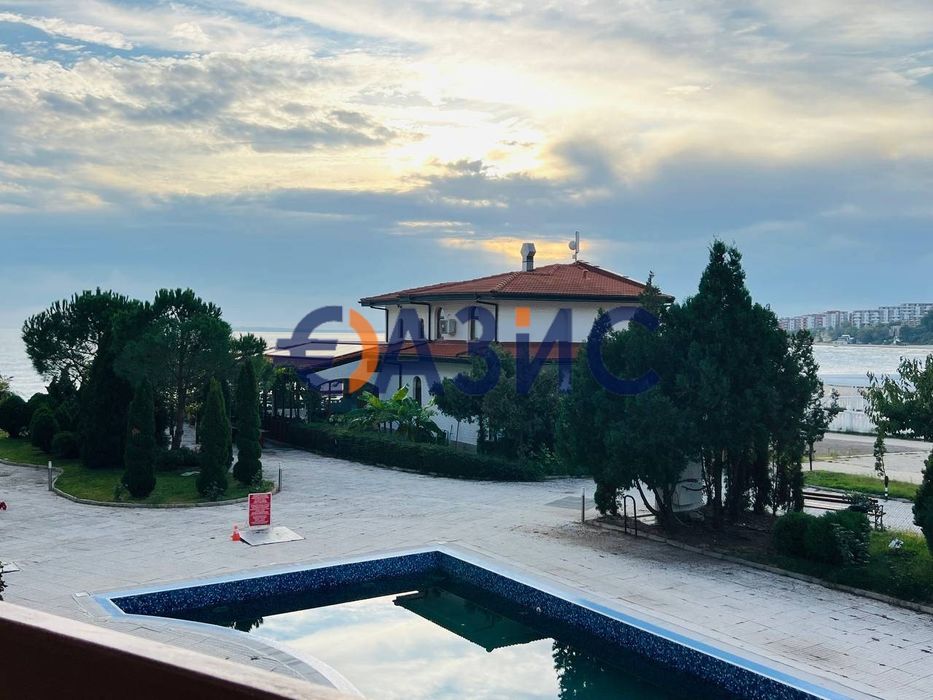 Апартамент с 2 спални в к-с Робинсън Бийч, Елените, България, 100 кв.