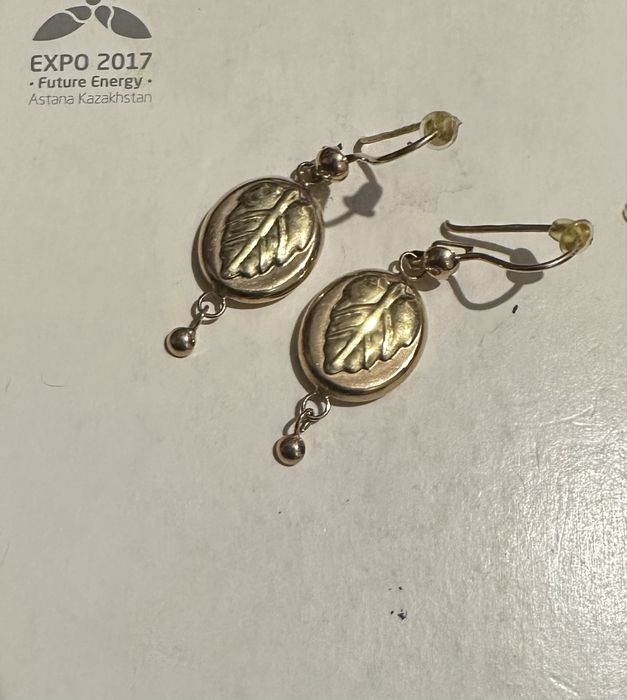 Золотые серьги 585