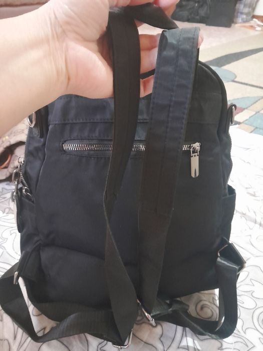 Продам рюкзак почти новый