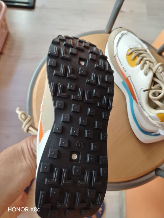 Дамски кецове маратонки номер 35 стелка 23-23,5см.