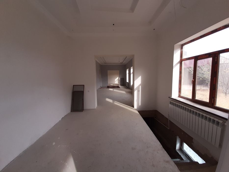 Xovli sotiladi 10 sotiq