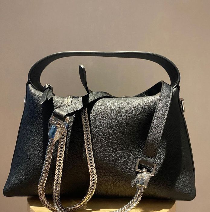 Продам сумку срочно