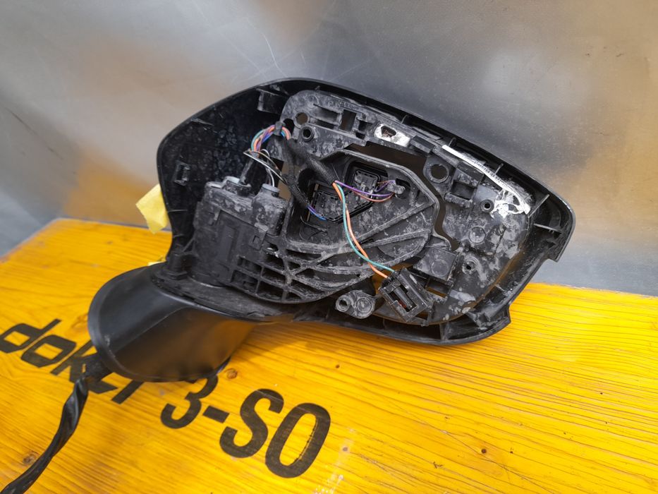 Огледало мазда 3 Mazda 3 2018 ляво