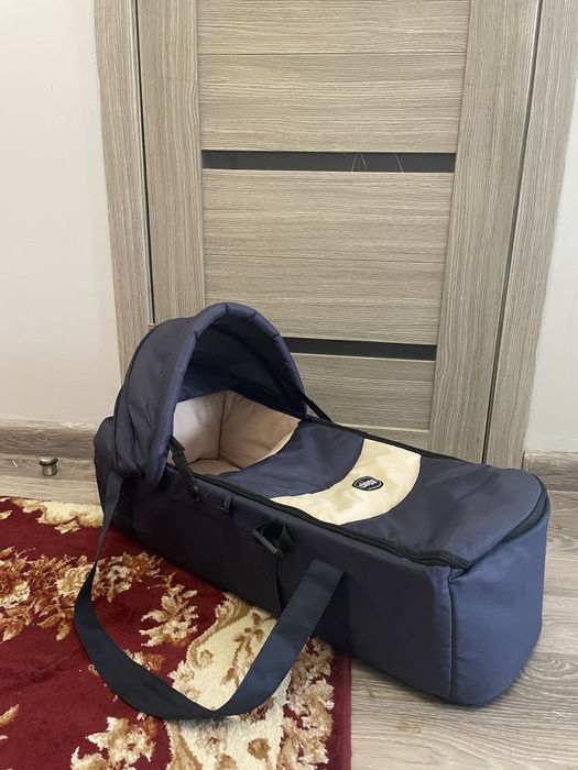 Продам люльку синий