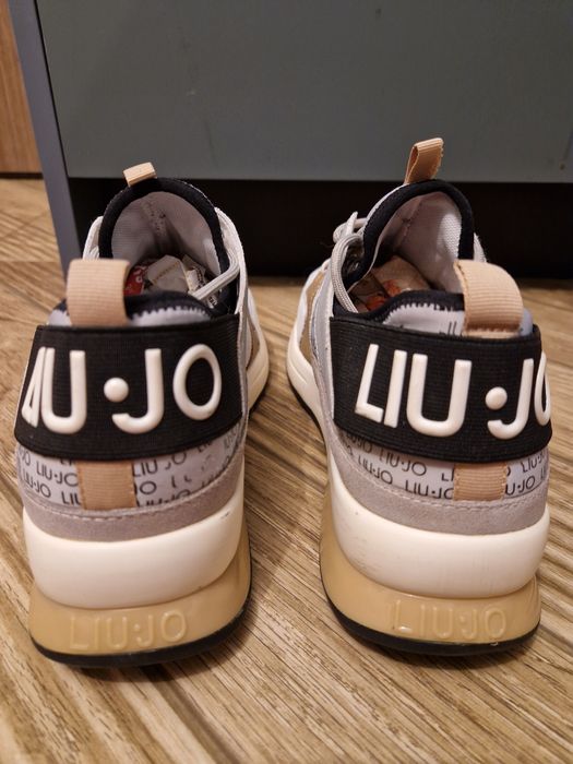 Оригинални дамски сникърси LIU.JO