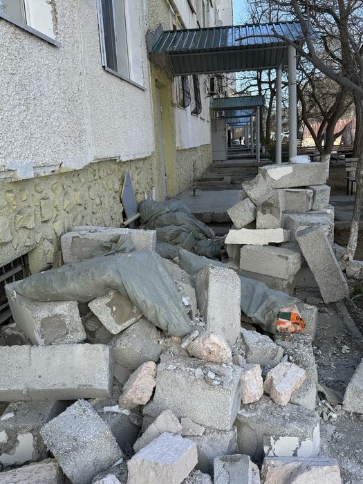 Отдам даром пеноблок