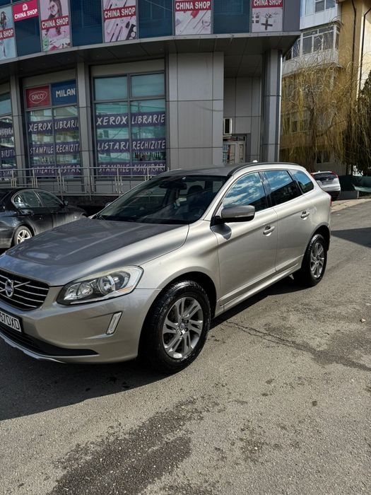 Volvo XC60 D4 181cp