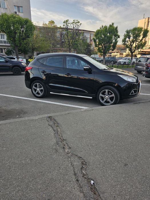 Se vinde Hyundai IX35