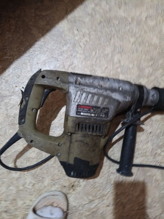 Перфоратор на большие насадки