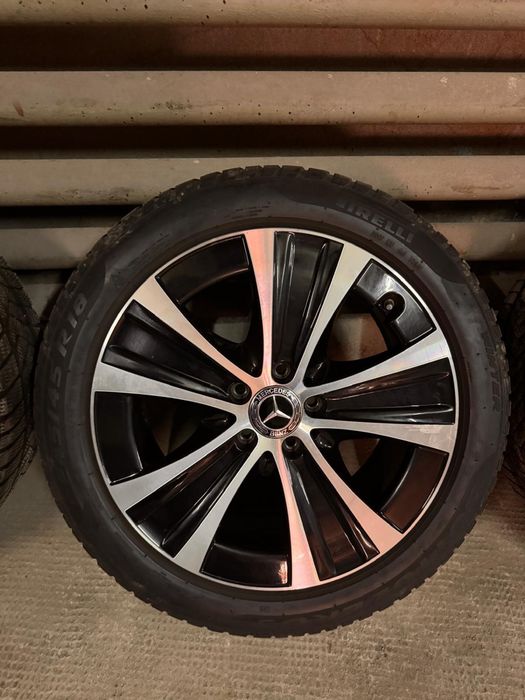 Jante Mercedes E Class originale, cu cauciucuri de iarna Pirelli  W213
