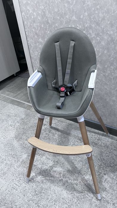 Продам стульчик для кормления