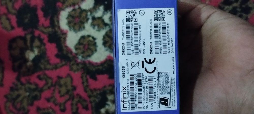 INFINIX Smart 8Pro 4/64 ideal Aybi yoq Rangi Siniy sotiladi 2oylik tel