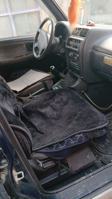 Продам машину Сузуки Витара