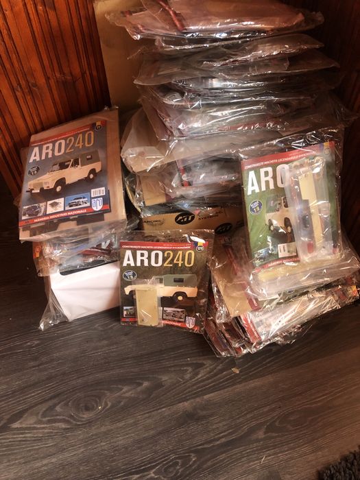 Macheta Aro 240 scara 1/8