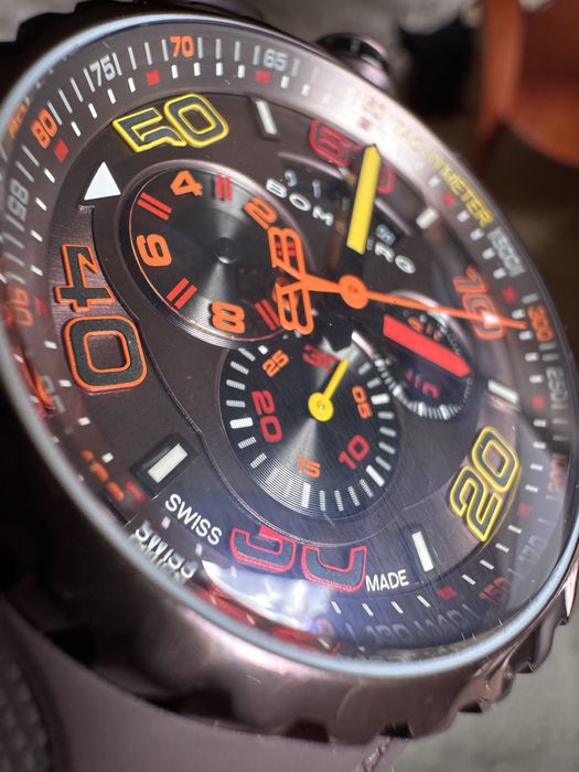 Часовник BOMBERG BOLT-68 Watch Swiss Tachymeter With Chain