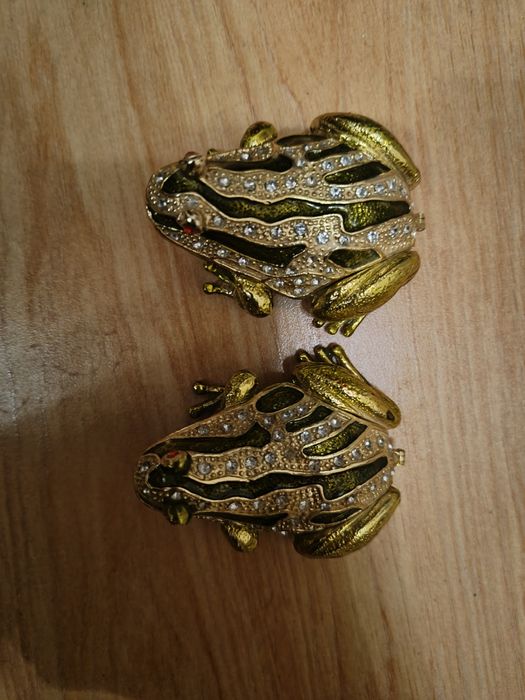 Продам маленькие шкатулки лягушки