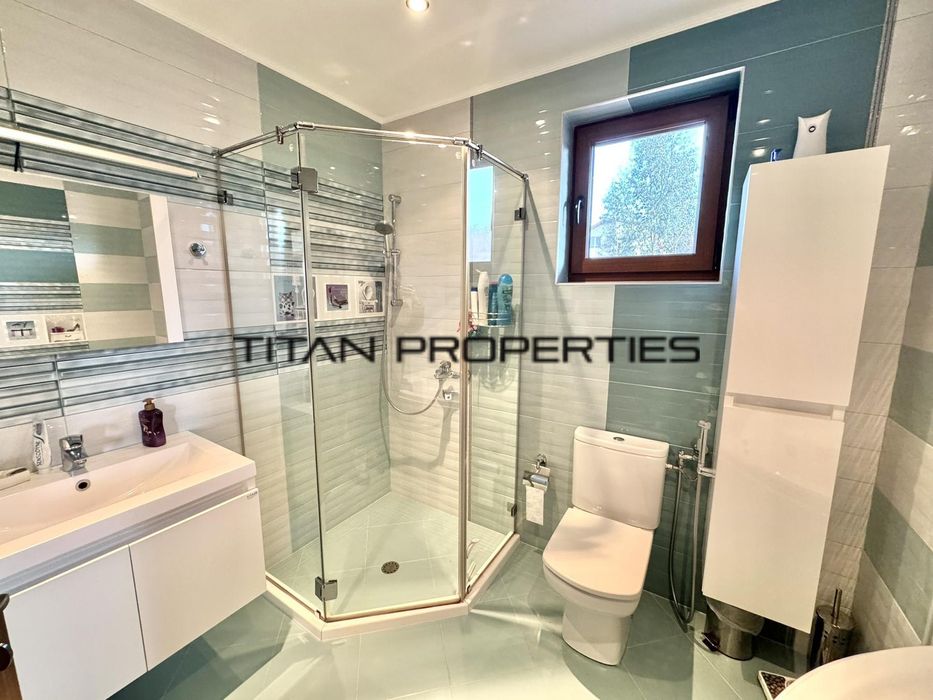 Продава се Къща в Бургас, Долно Езерово - 310 кв.м за 2033 €/кв.м - Снимка #9