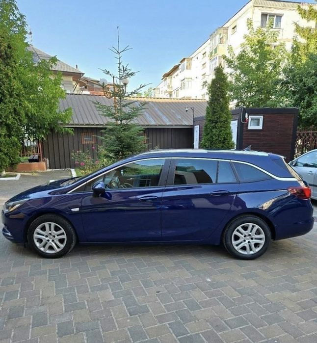 Opel astra 2018.