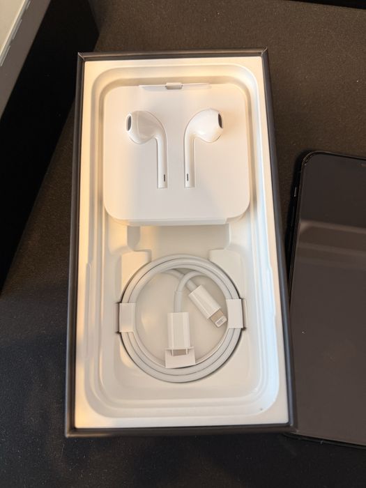 iPhone 11 Pro 256GB Midnight Green