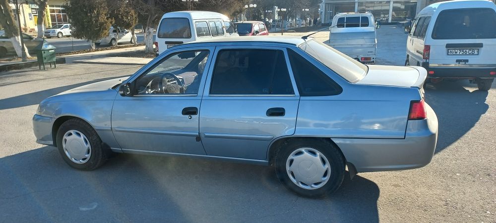 Nexia2 sotiladi tozza holatda