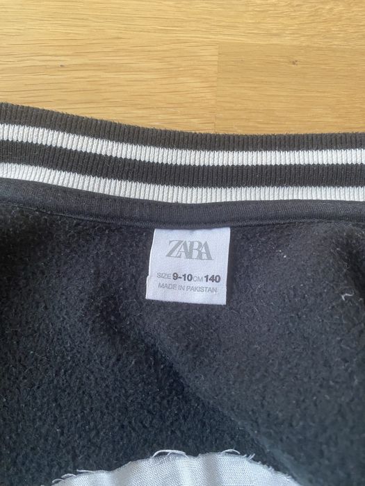 Vând jacketă  New York,Zara ( mărimea 9,10 ani,1,40 )