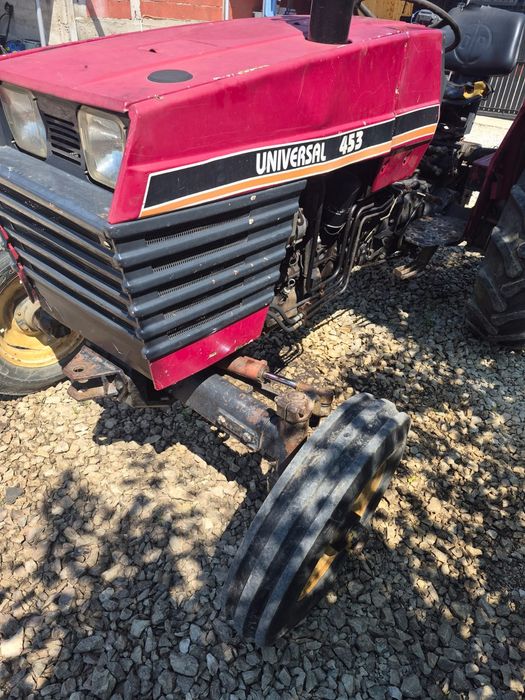 Capotaj tractor 453 pentru motor in 3 pistoane