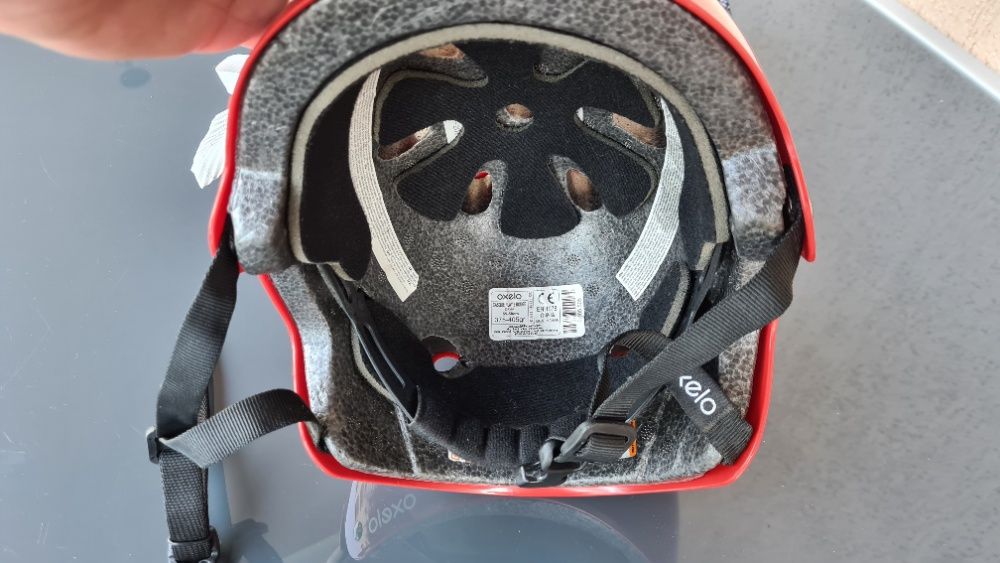 Vand casca protectie, cotiere si genunchiere copii