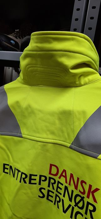 Geaca         reflectorizanta