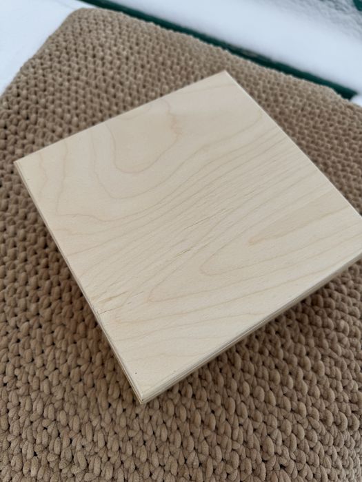 Шкатулка деревянная