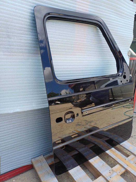 врата предна дясна Mercedes G klass W463 модел 2018-2025 г. #1007V