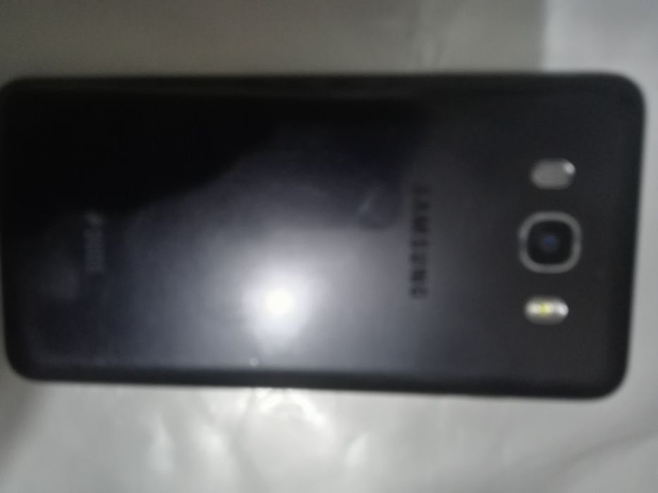 Самсунг Галакси.J7