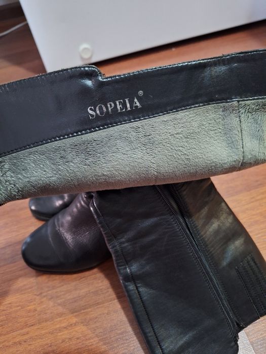 Красивые Кожанный сапоги