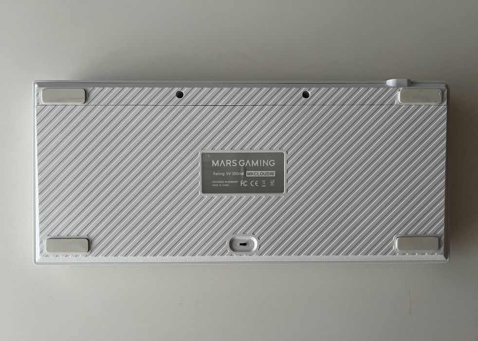 Tastatură mecanică Mars Gaming MKCLOUD wireless, Bluetooth, RGB