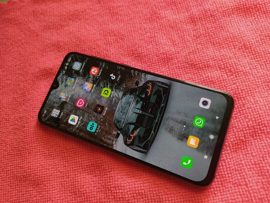 Продам Xiaomi Mi-9 Se 128Gb