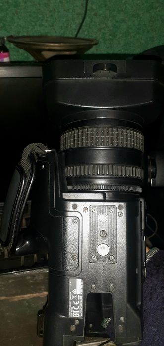 Sony nx100 sotiladi.