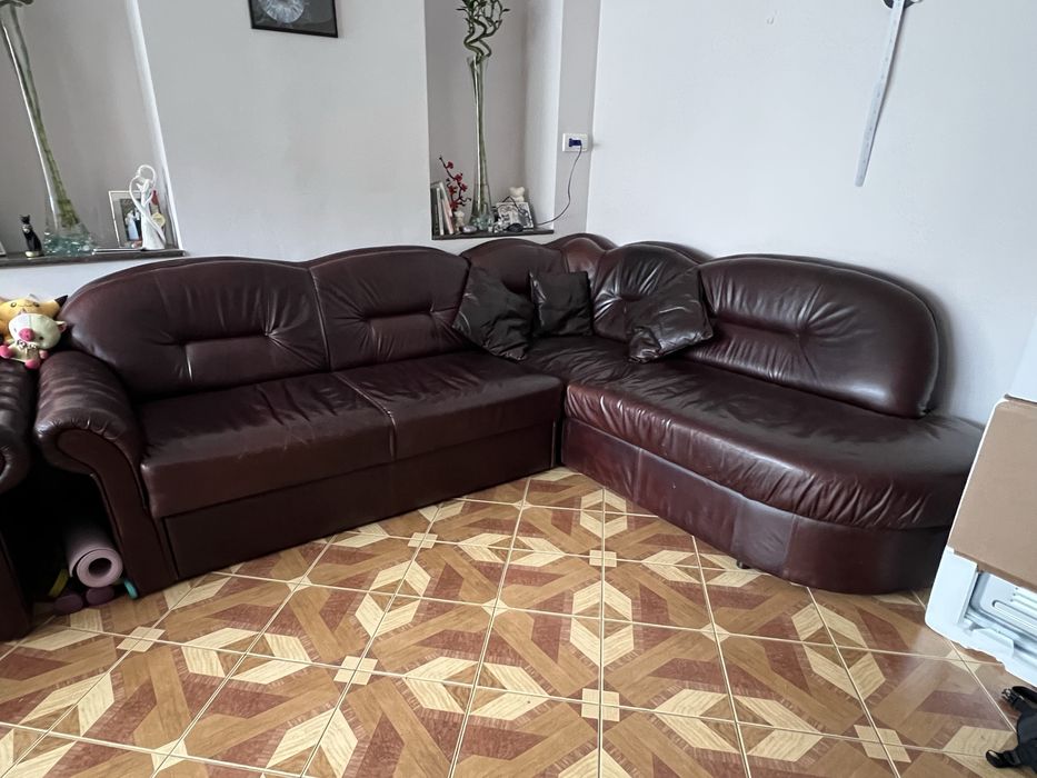 Ъглов диван за хол