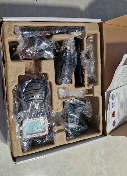 VHF Cobra Marine HH500 FTL BT морска радиостанция