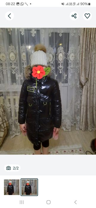 Продаю куртки на девочку  цена 7000
