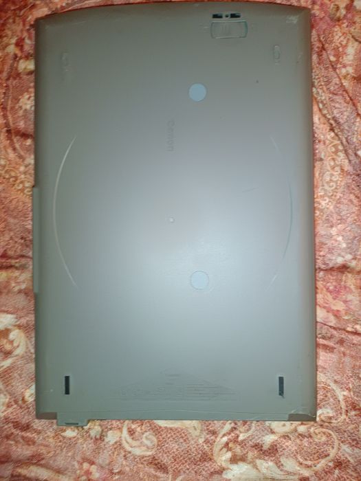 Canon CanoScan LiDE 25.