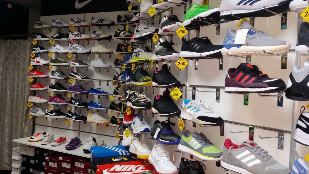 profil aluminiu slatwall