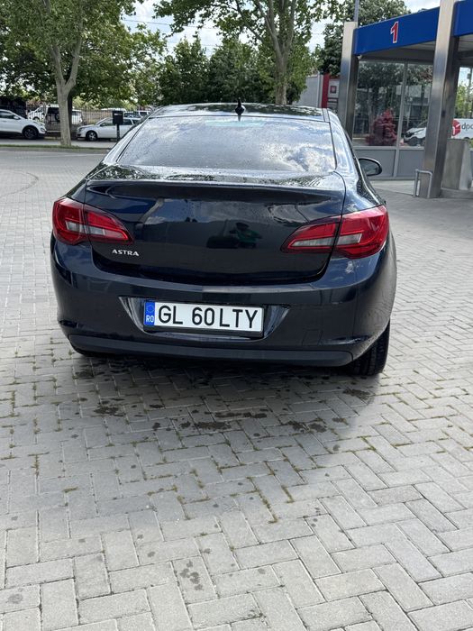 Vand opel astra J 2015