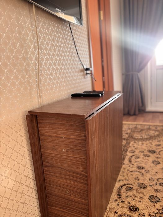 Книжный стол трансформер