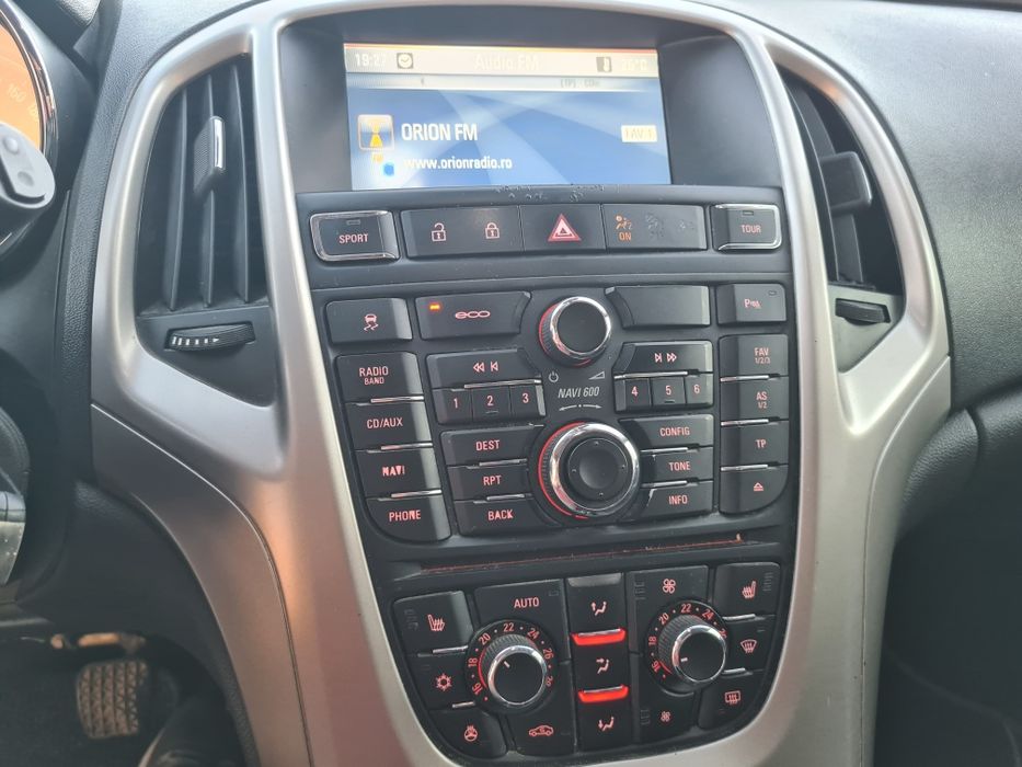 Opel Astra j facelift ediție limitată Opel 150 ani