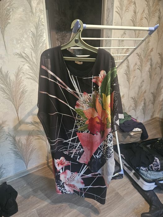 Продам женские вещи